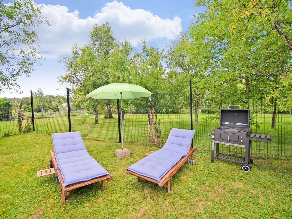 Enjoy A Relaxing Break For Two And Discover Durbuy Biron Rom bilde